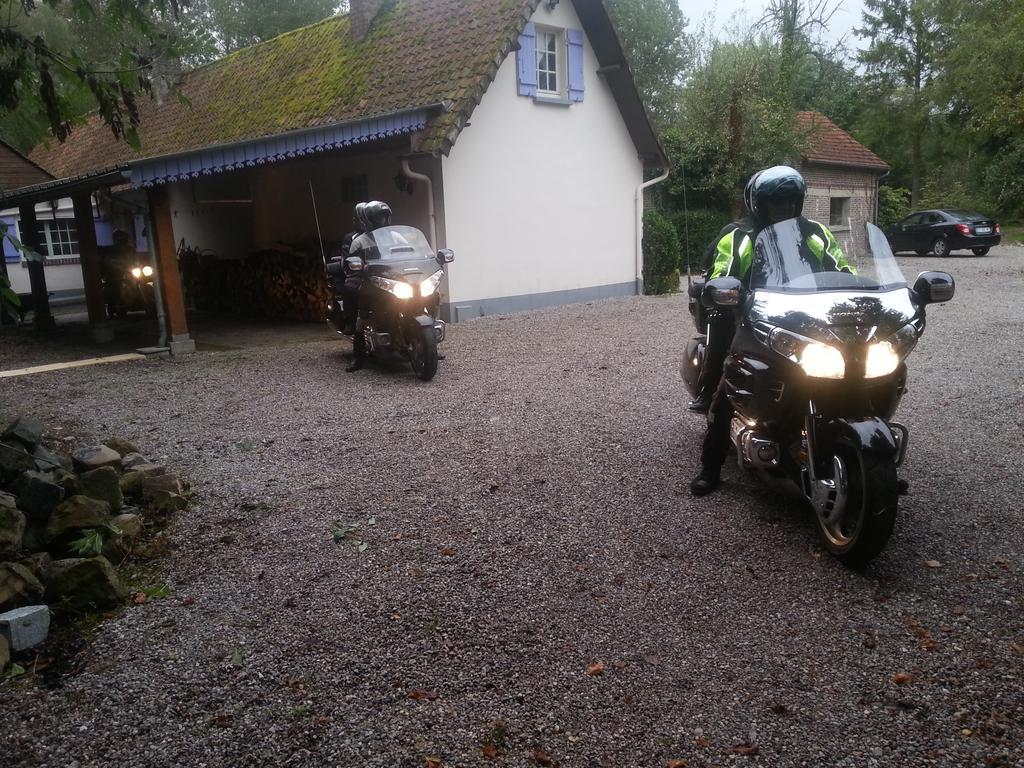 La Maison De L'Epousee B&B Abbeville Kültér fotó